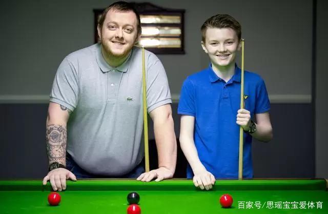 他站上了更 他站上了更