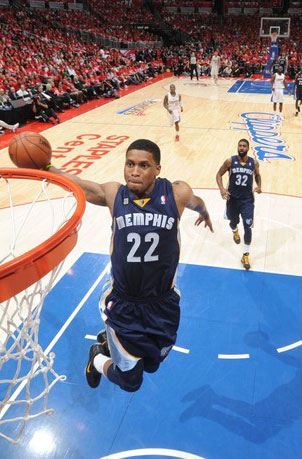 施罗德出战 施罗德出战